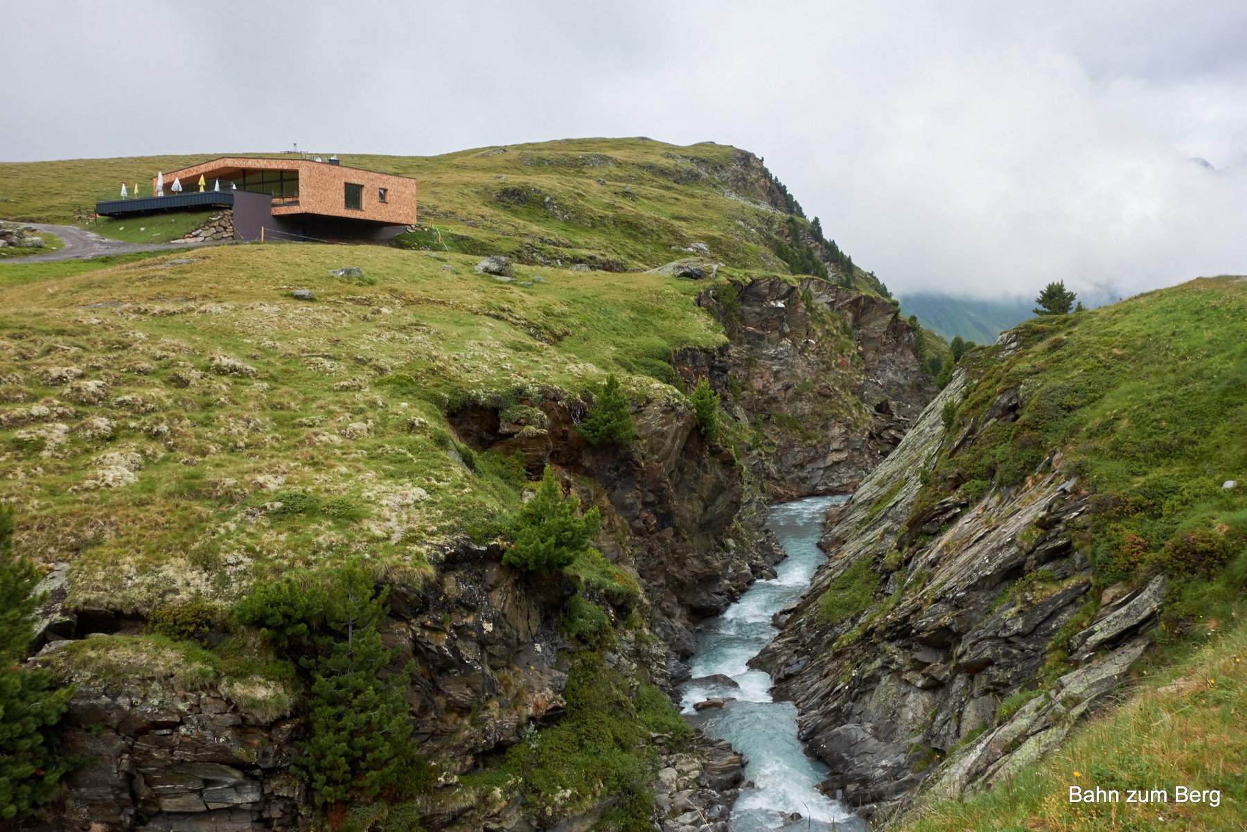 Schönwieshütte mit Rotmoosache