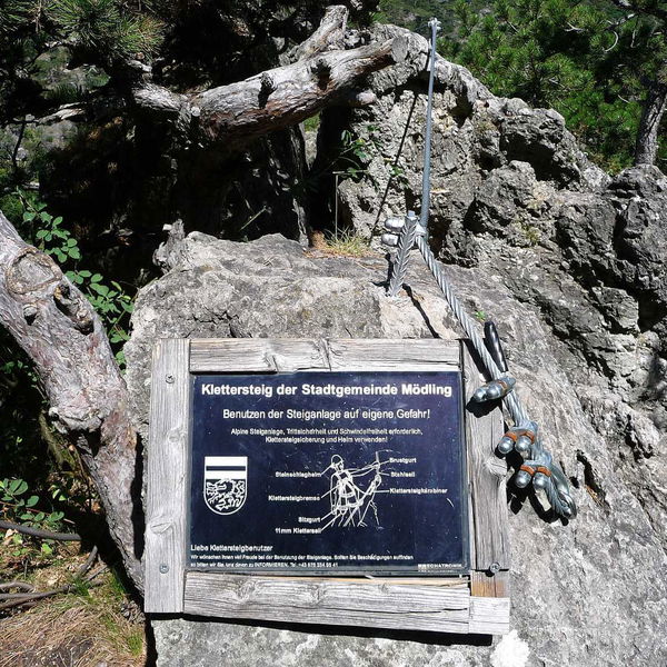 Schnell einmal über den Mödlinger Klettersteig