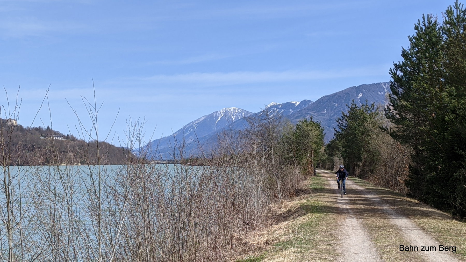Drauradweg im Frühling. Foto: Martin Heppner