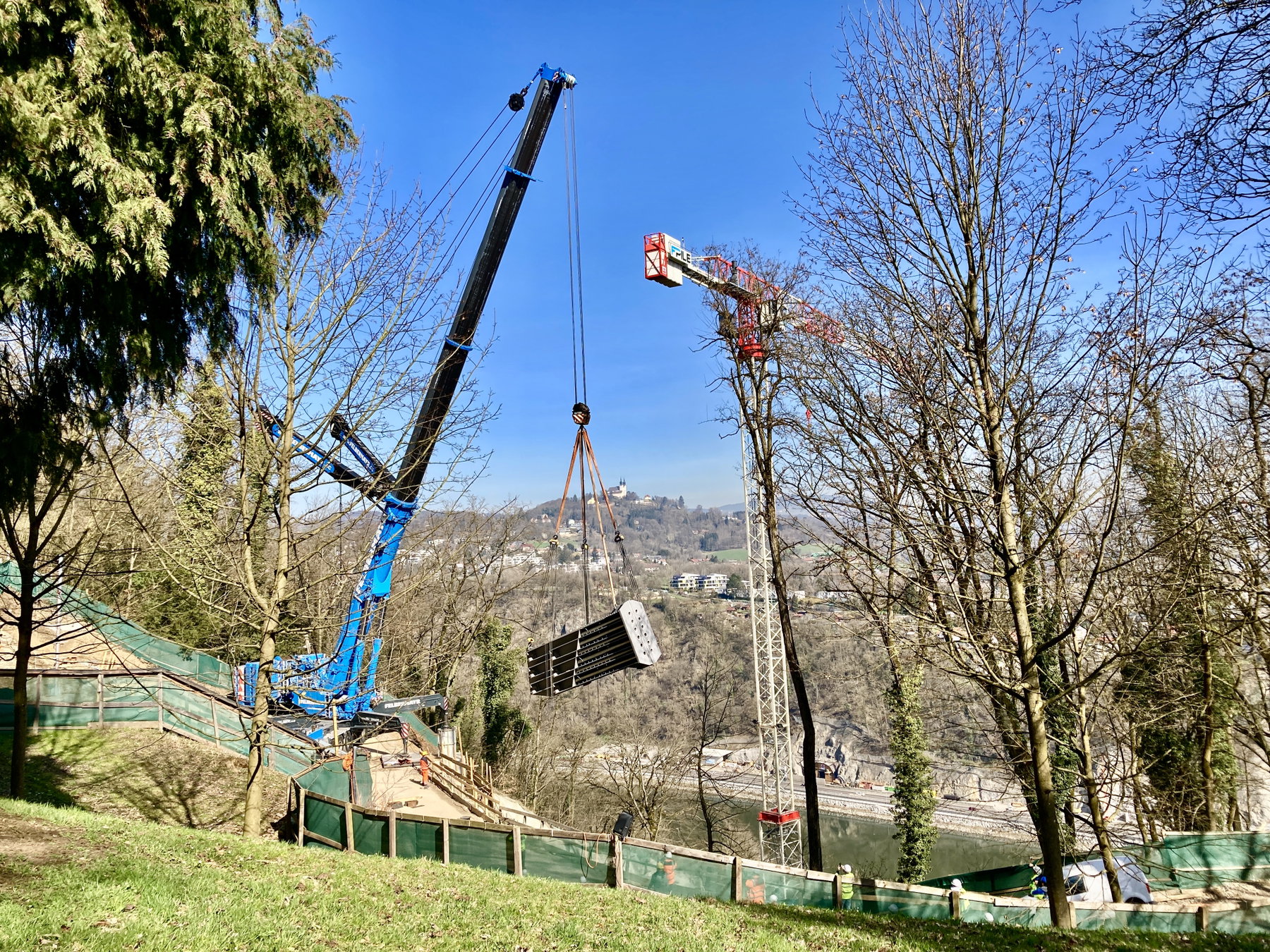 Linz. Wie sich die Stadt auf Abwegen zur Klimahauptstadt müht. Foto: Stefan Hochhold