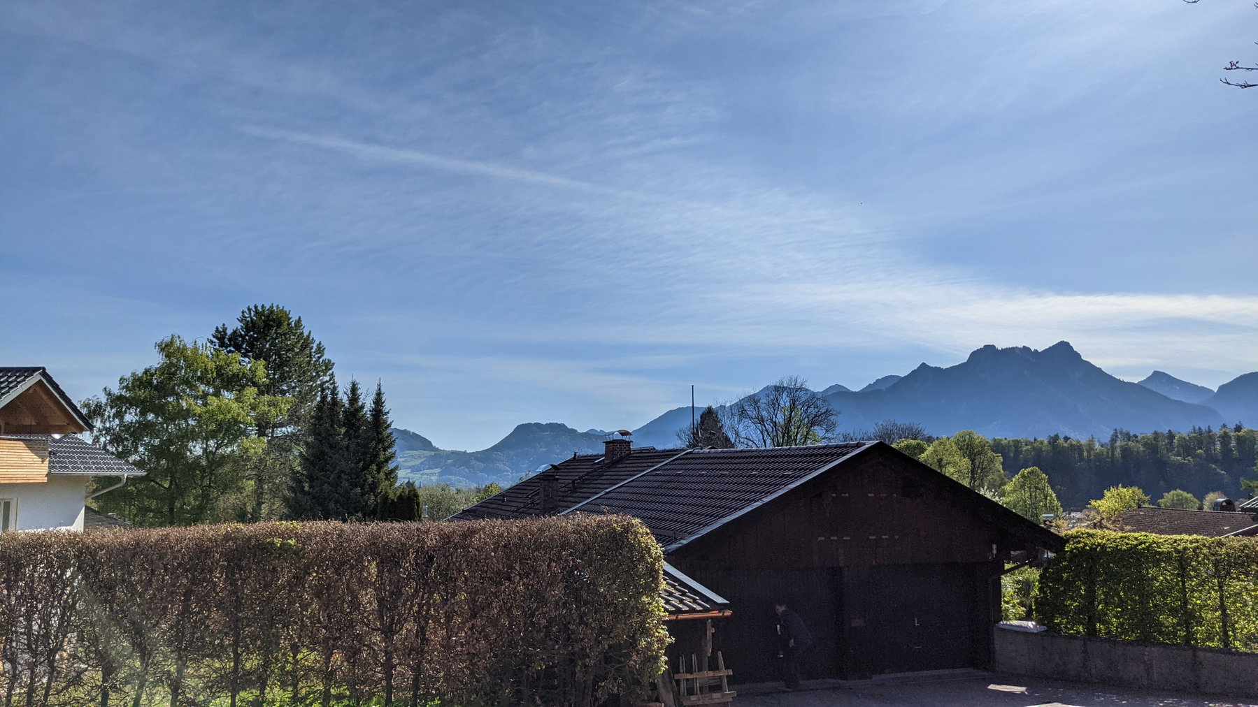 Schon bald nach dem Start gibts die erste Aussicht in Richtung Inntal. Foto: Tobias Hecht
