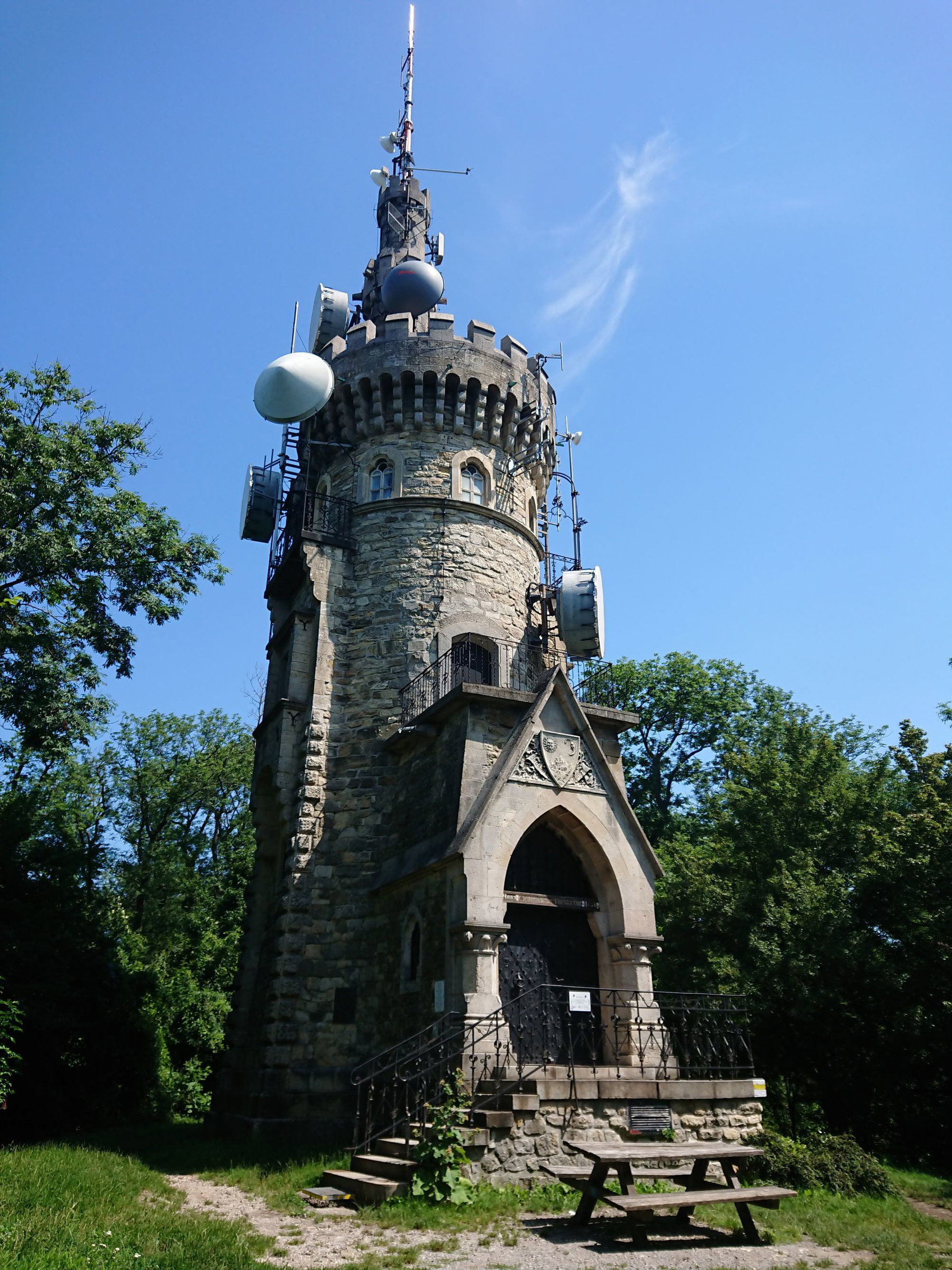 Habsburgwarte am Hermannskogel. Fotos Sigrun Heppner