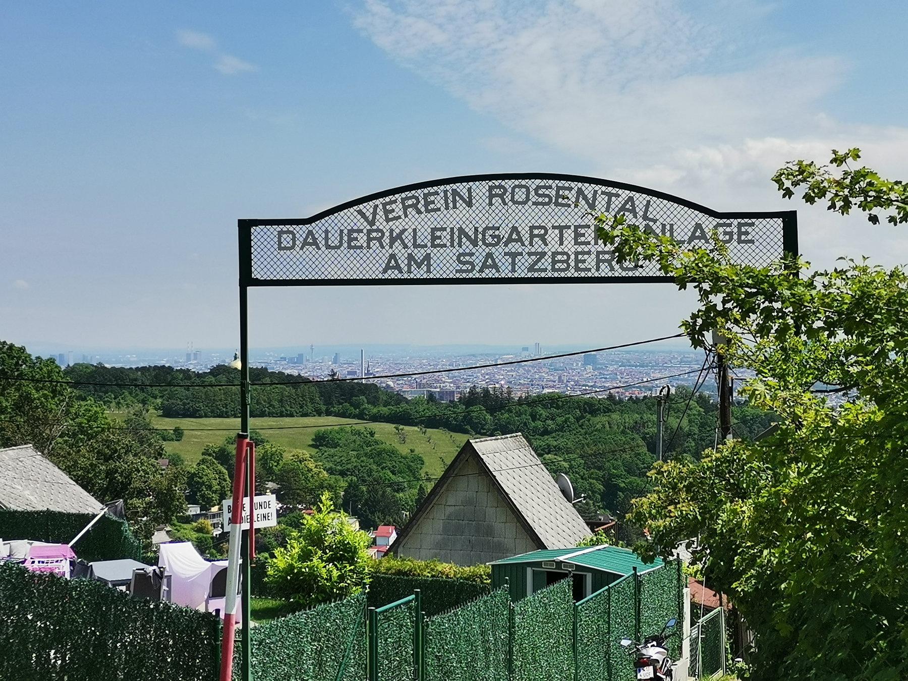 Schöne Aussicht am Satzberg. Foto Veronika Schöll