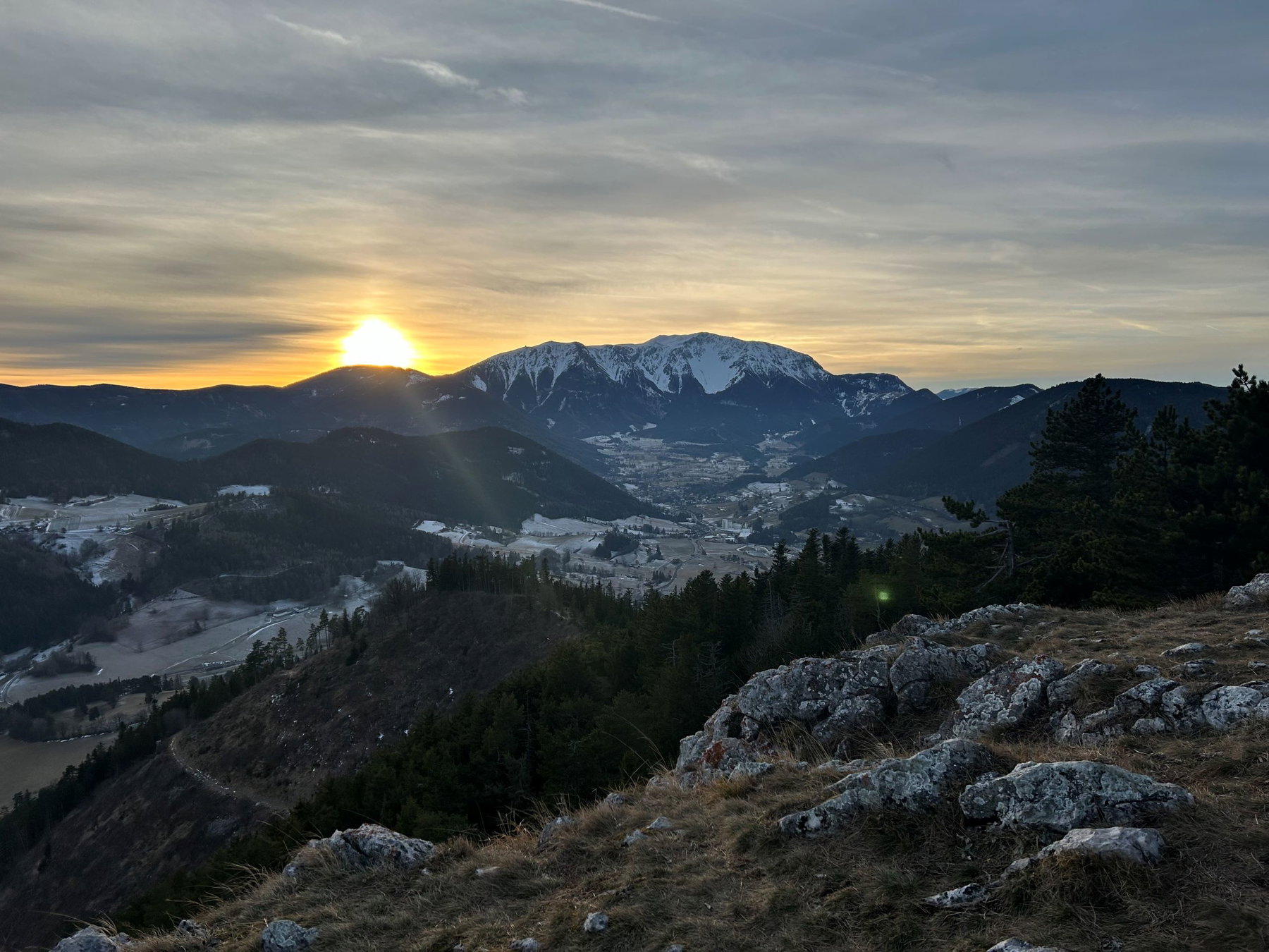 Wintersonne, Himberg, Kienberg und Geländ