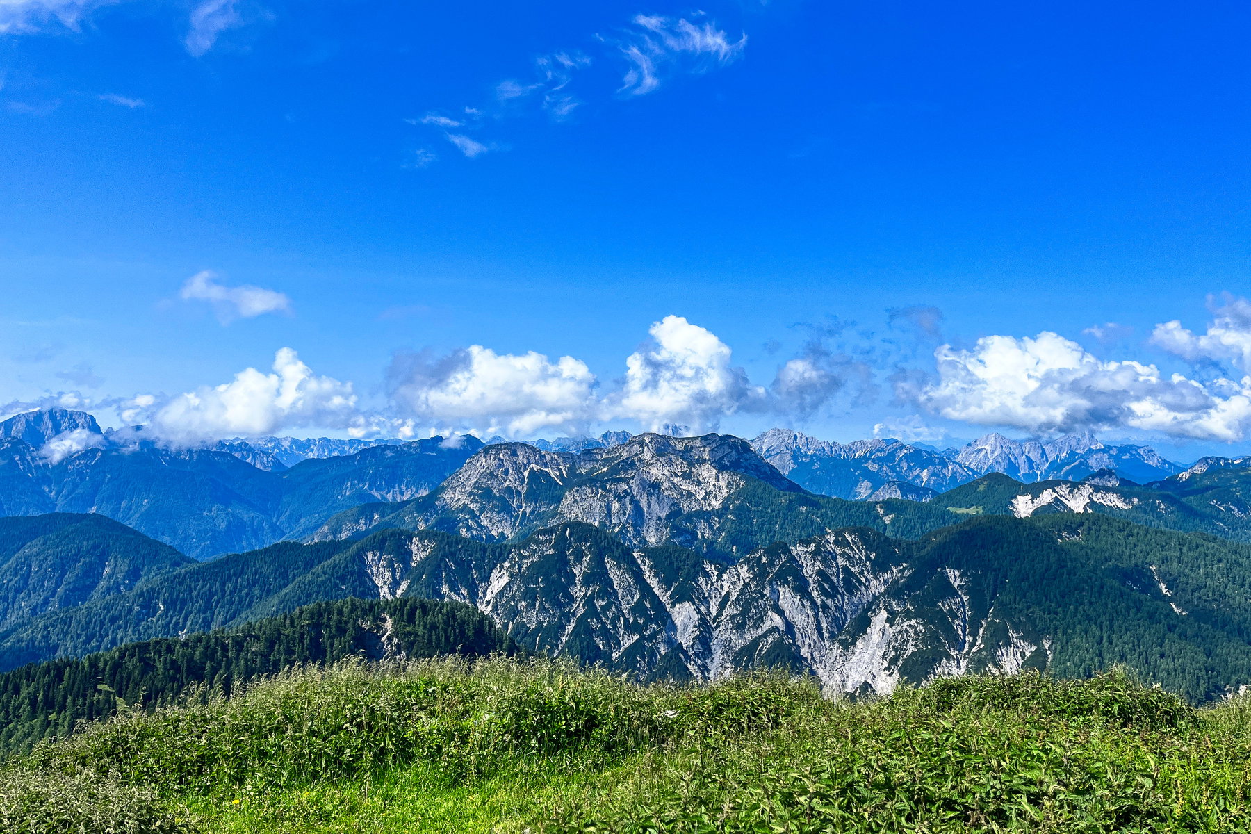 Ausblick vom Poludnig. Foto: Birgit Matzinger