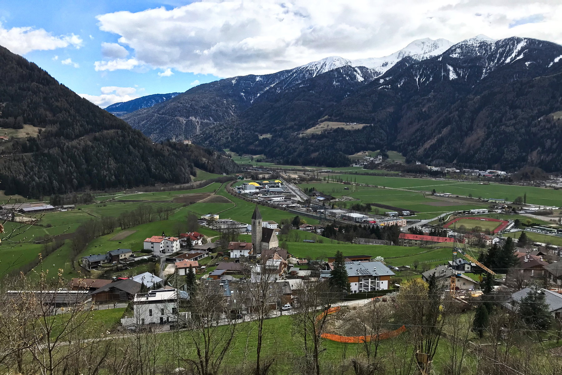 Blick auf Mittermühl im Aufstieg. Foto: David Kurz