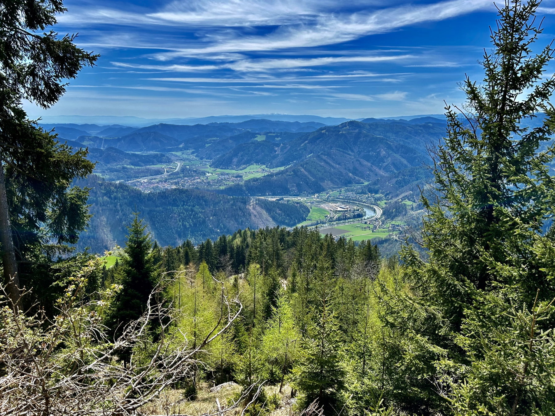 Blick ins Murtal. Foto Veronika Schöll