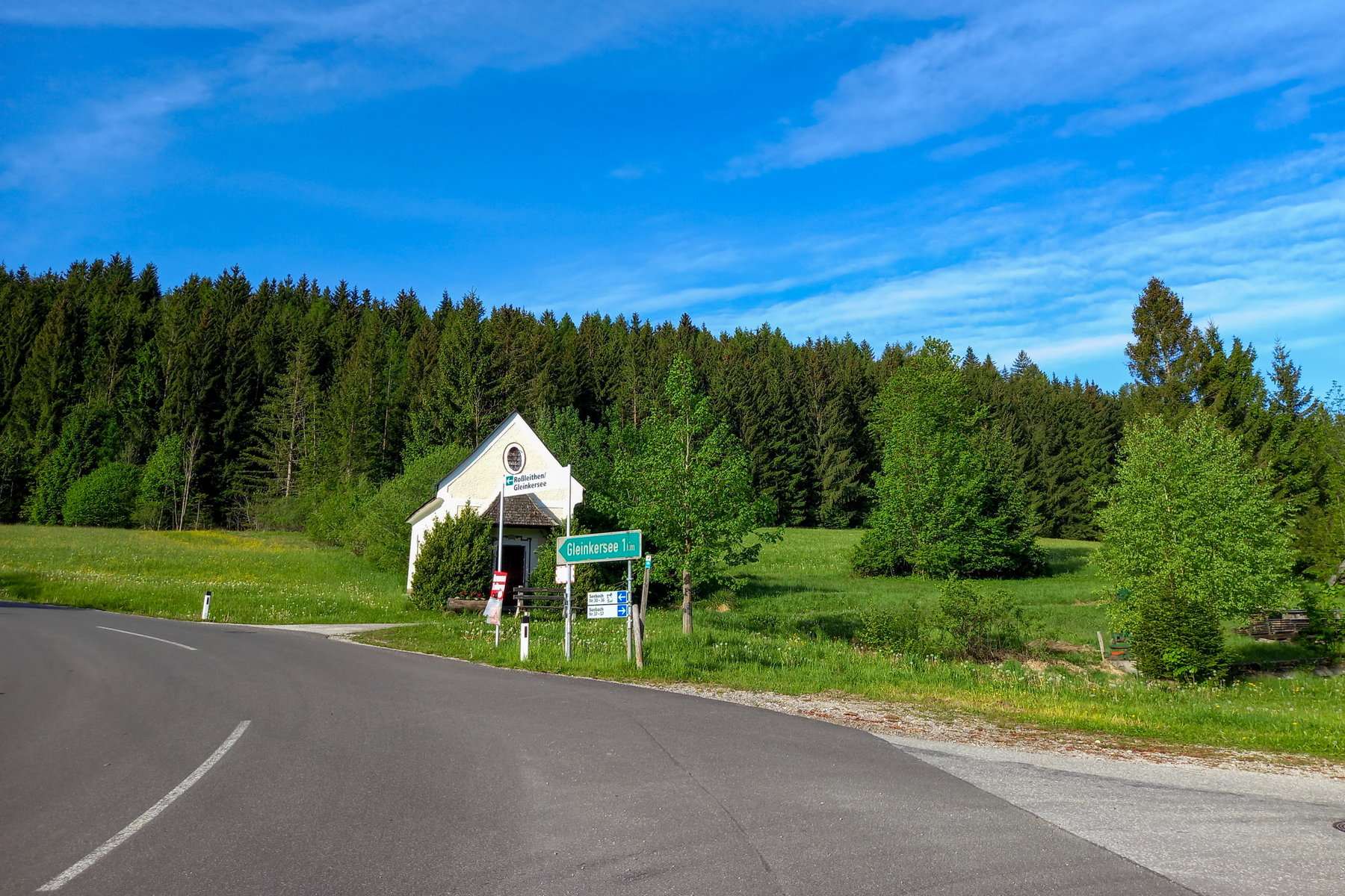 Immer der grünen Beschilderung folgen. Foto: Martina Friesenbichler