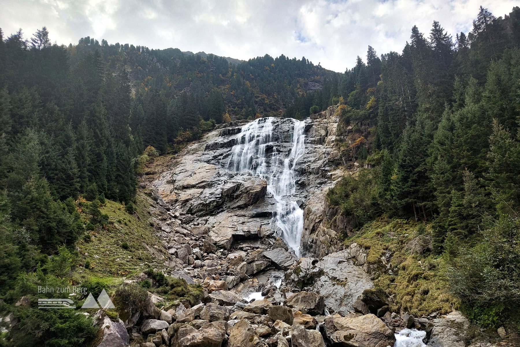 Grawa Wasserfall. Foto: Simon Widy