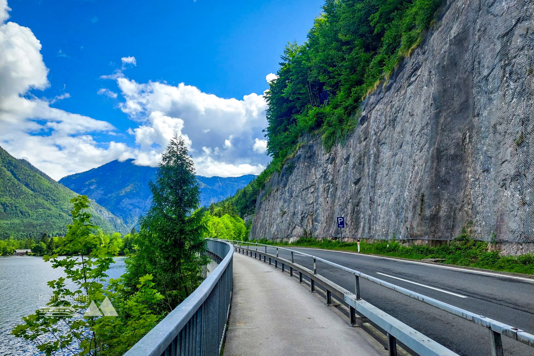Fuß- und Radweg zwischen Hallstatt und Obertraun. Foto: Alice Frischherz