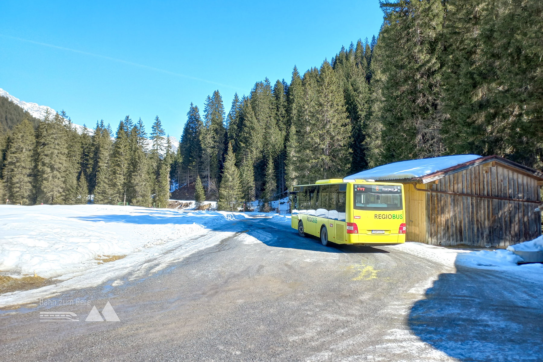 Der Verwallbus Nr. 6 bringt uns nach St. Anton. Foto: Manfred Hinteregger
