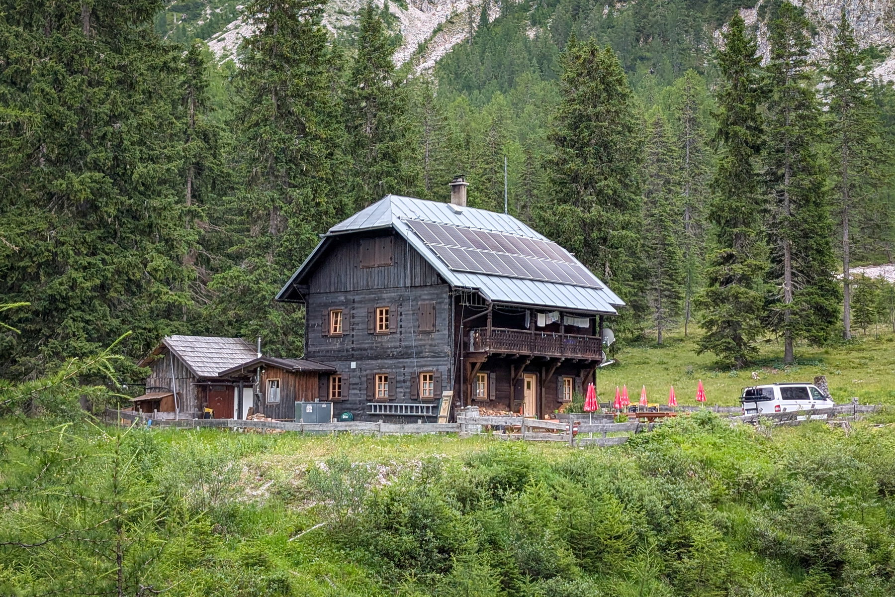 E.T.-Compton-Hütte. Foto: Martin Heppner