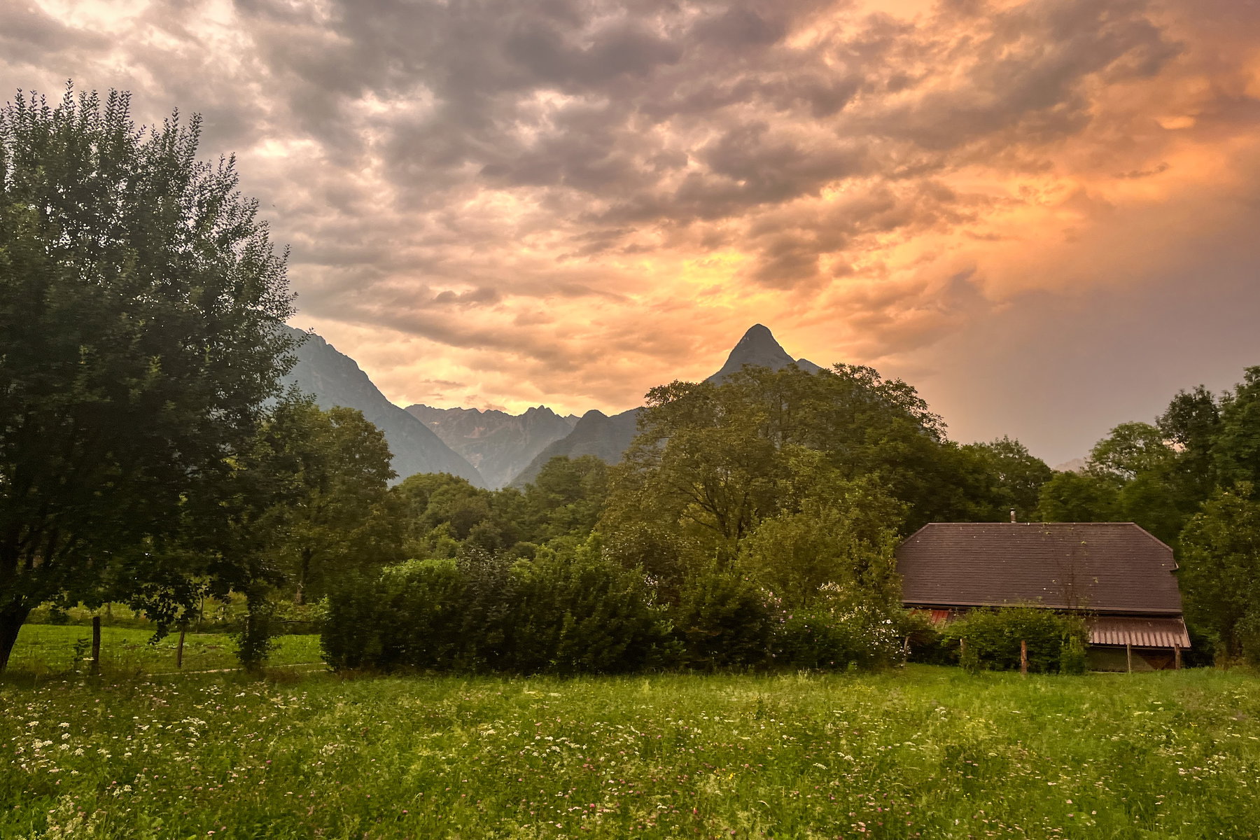Am Weg von Bovec zurück zum Camping Platz. Foto: Birgit Matzinger