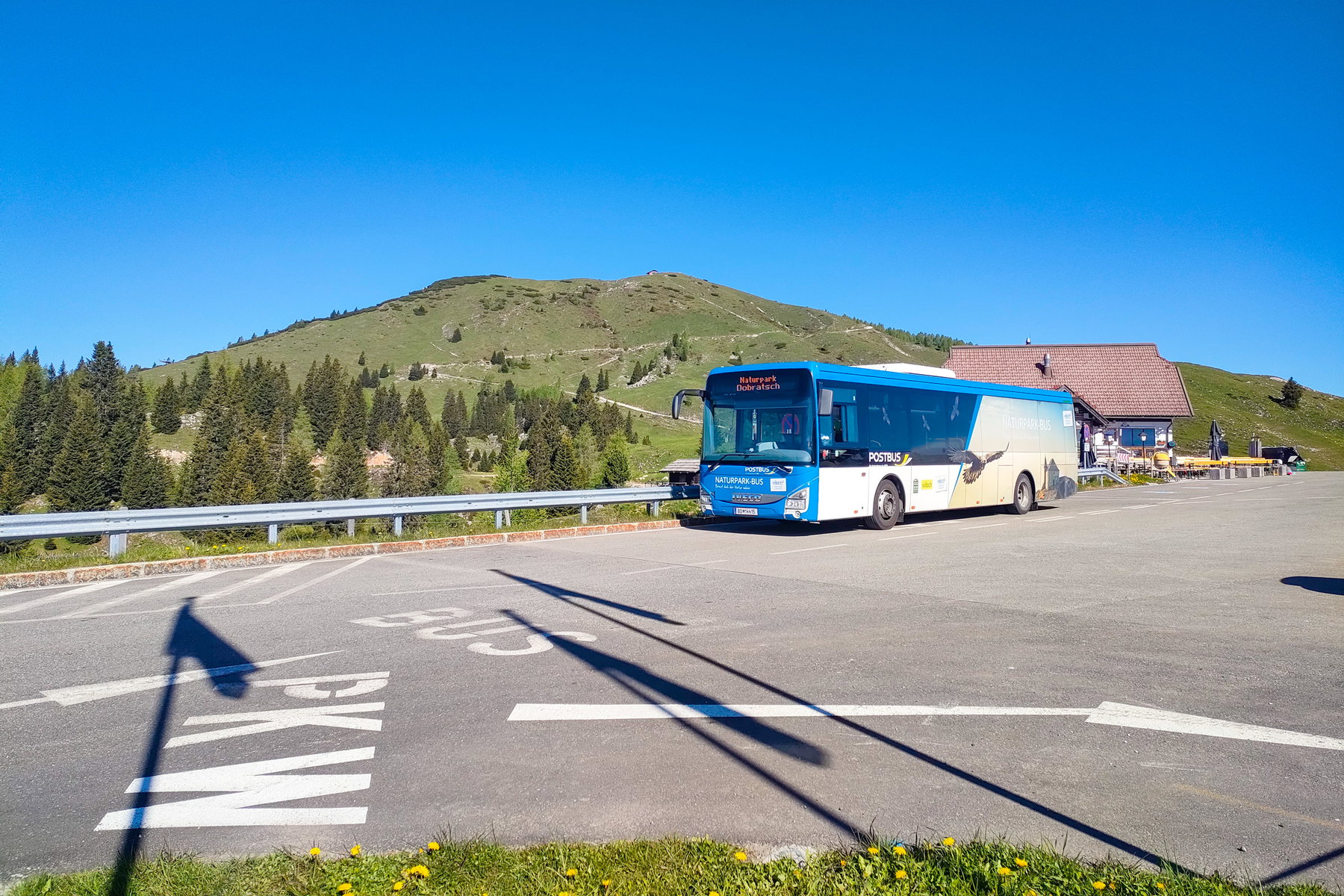 Optisch sehr ansprechend, der Naturpark-Bus. Foto: Manfred Hinteregger