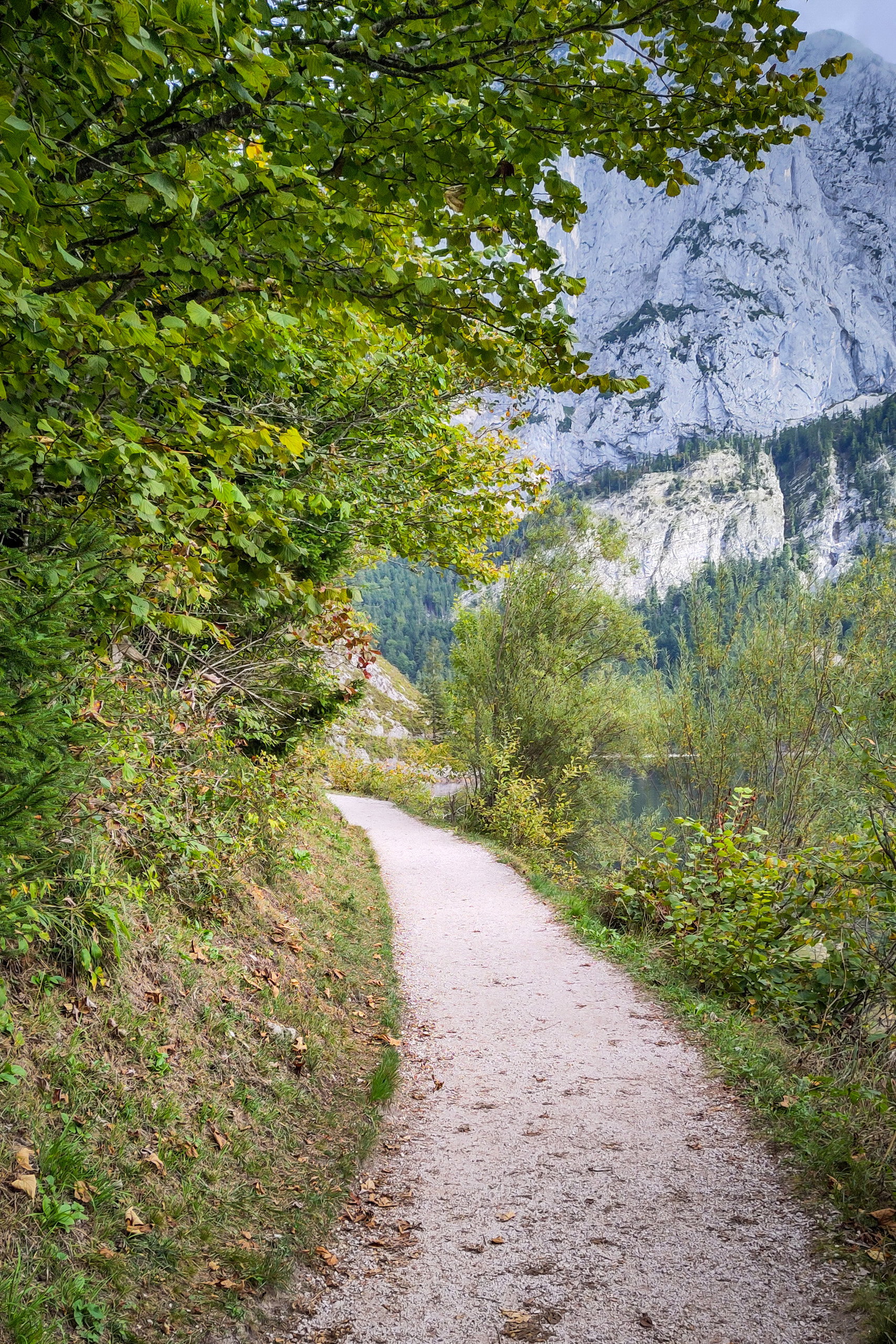 Der Wanderweg rund um den Altausseer See. Fotos: POW AT