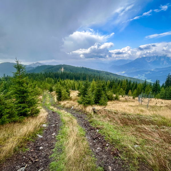 Die alpine Variante des steirischen Semmering-Bahnwanderwegs (inoffiziell)