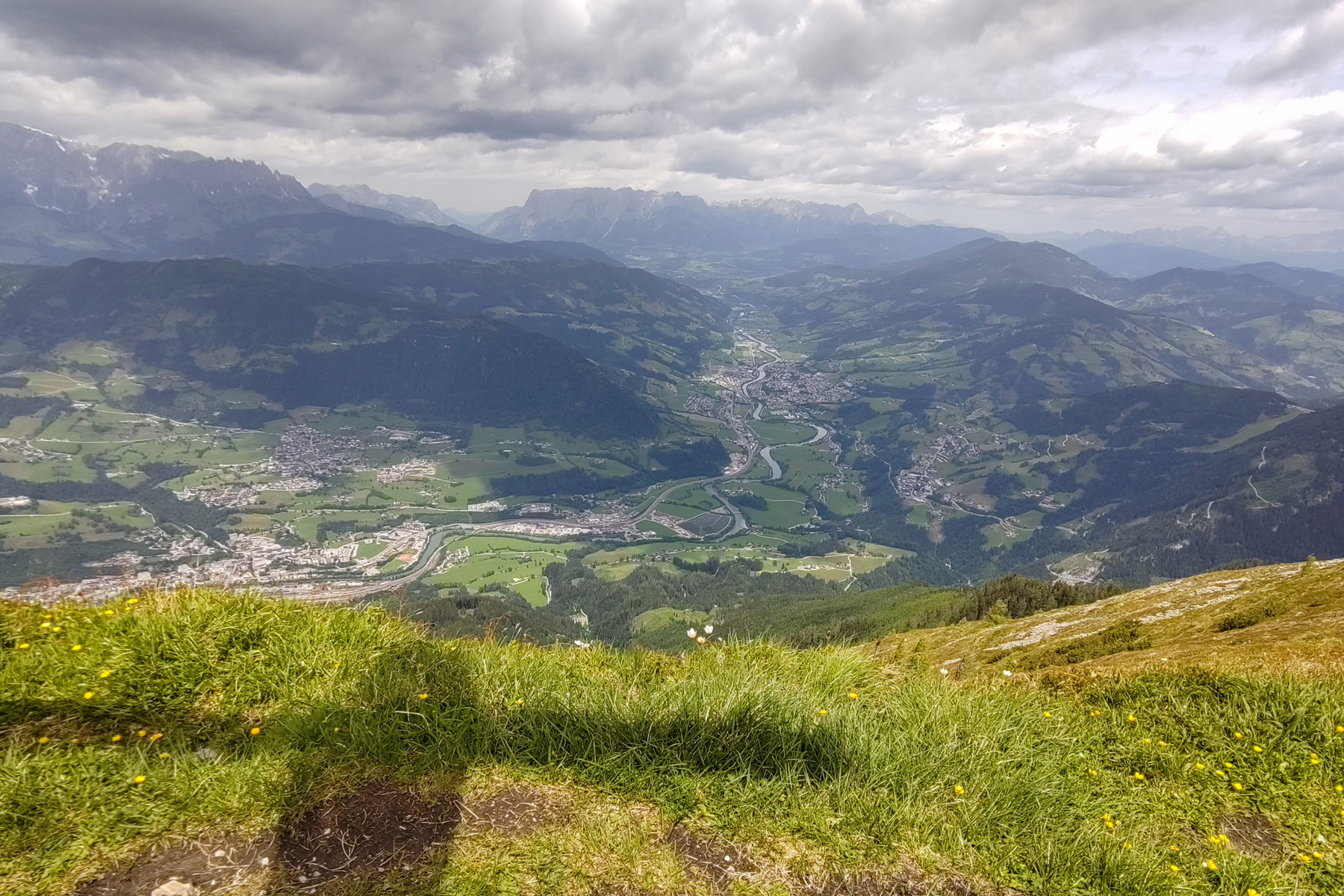 Eine Heukareck-Runde: Bike and Hike im Großarltal