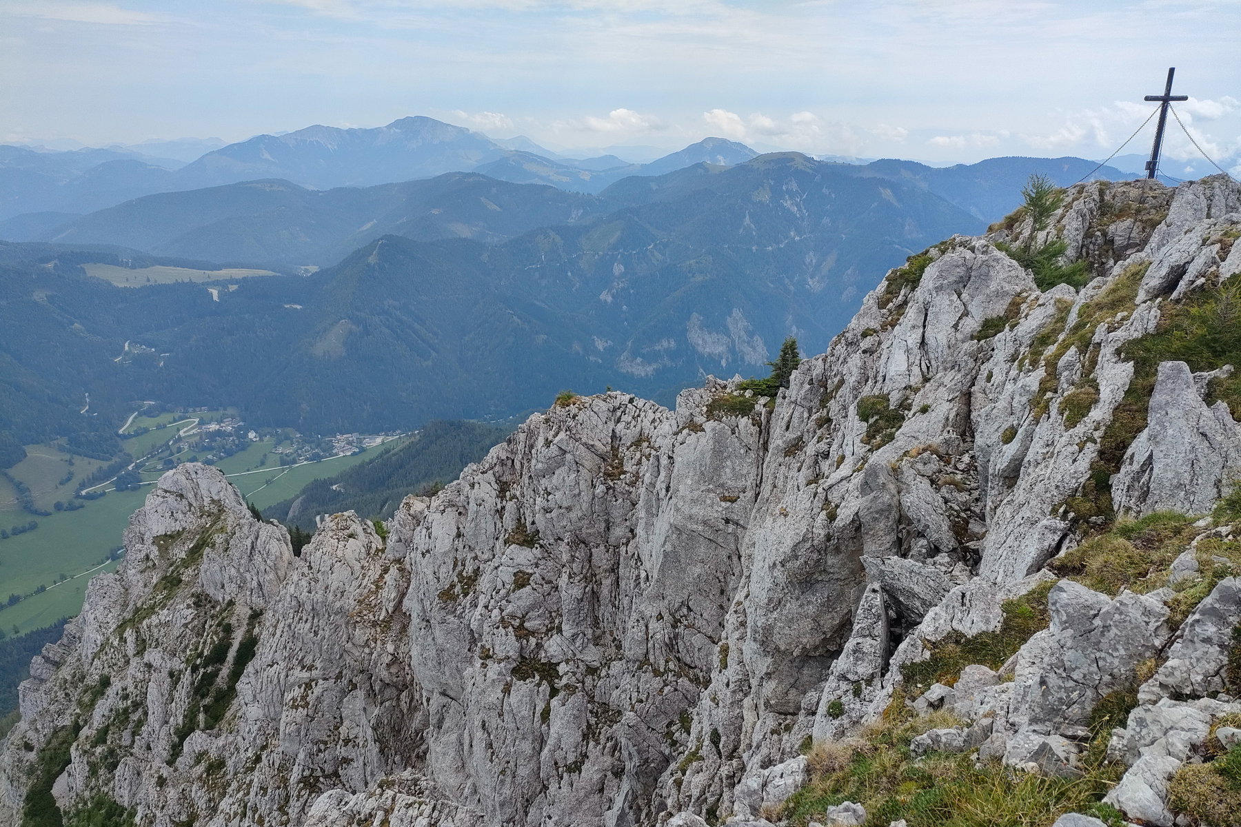 Blick zurück zum Kleinen Feistringstein. Fotos: Manfred Hinteregger