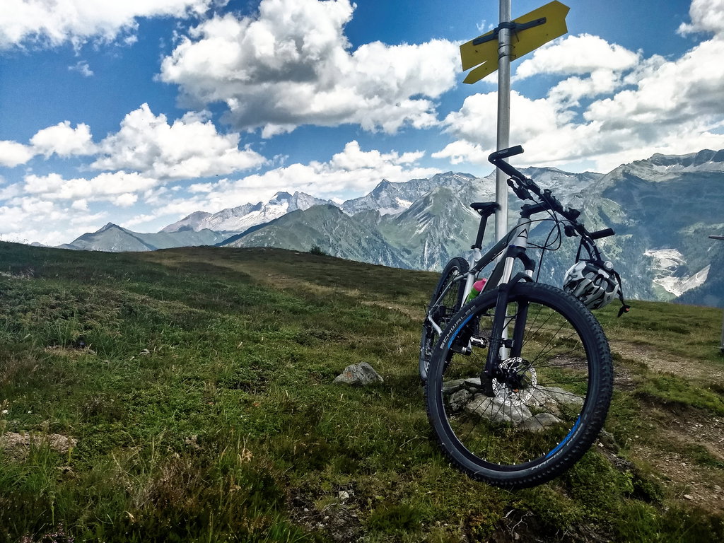 Sattelberg, Beginn der Abfahrt. Foto: Nikolaus Vogl.