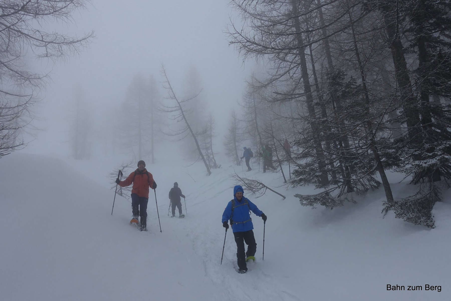 Vorbei an der Lamingalm immer leicht bergab.