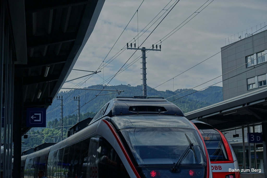 Den Hochanger kann man vom Bahnhof Bruck/Mur aus sehen