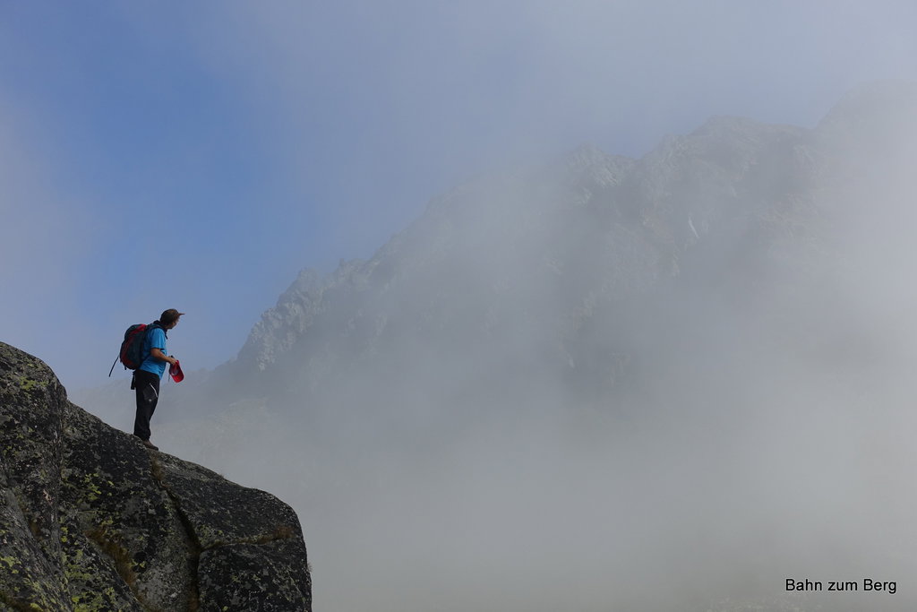 Frühnebel