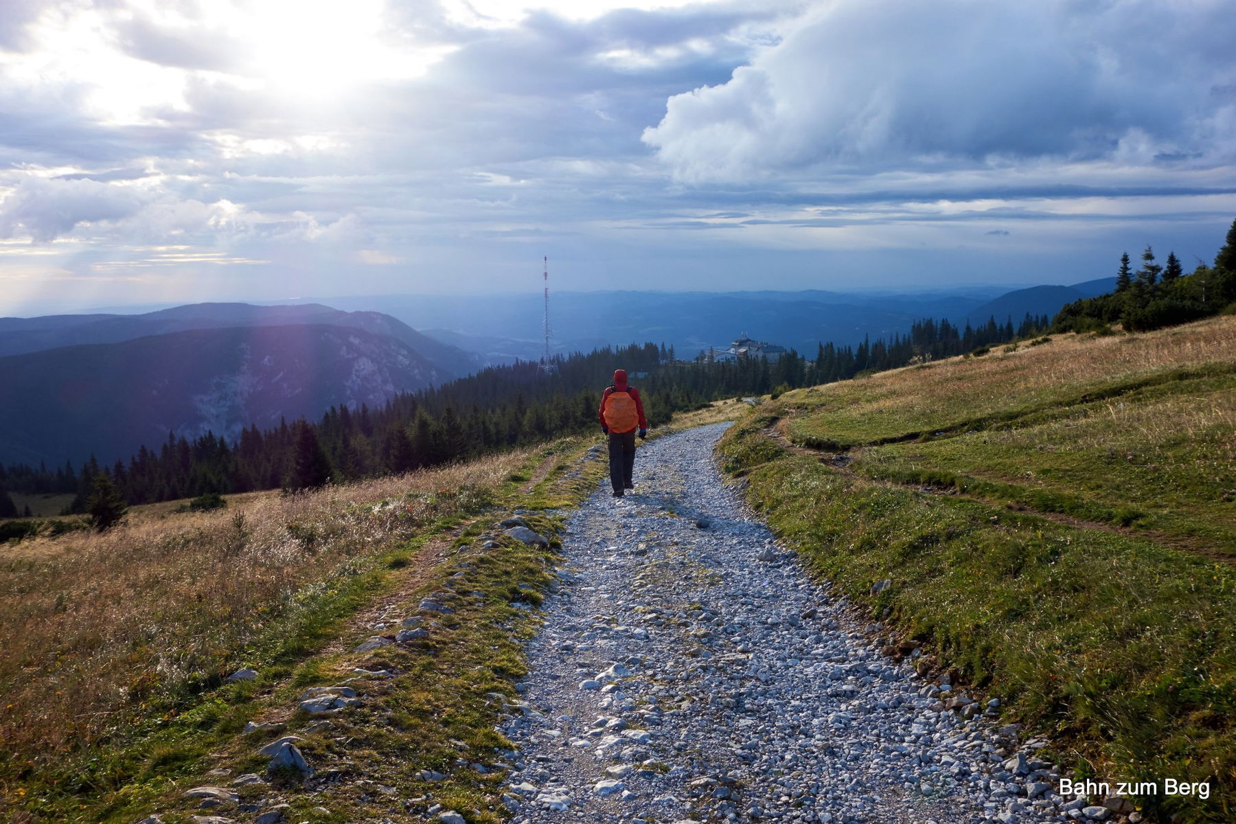 Am Weg zur Raxseilbahn