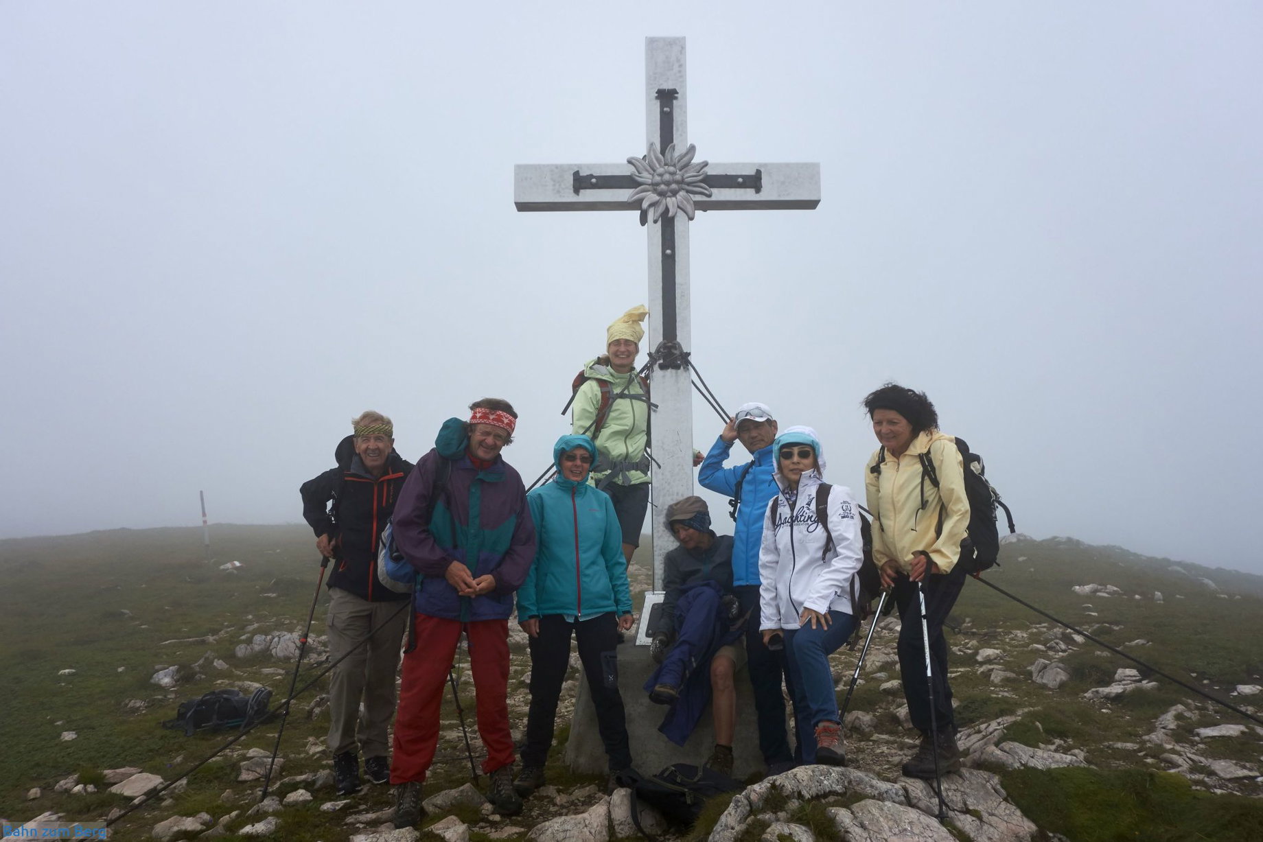 Am Gipfel des Windbergs
