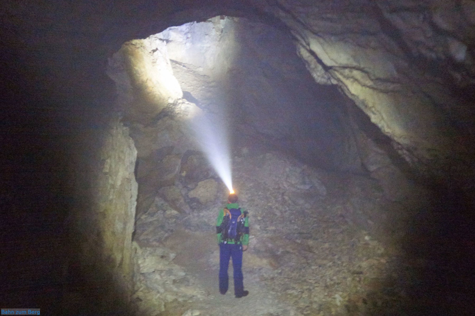 In der Frauenmauerhöhle
