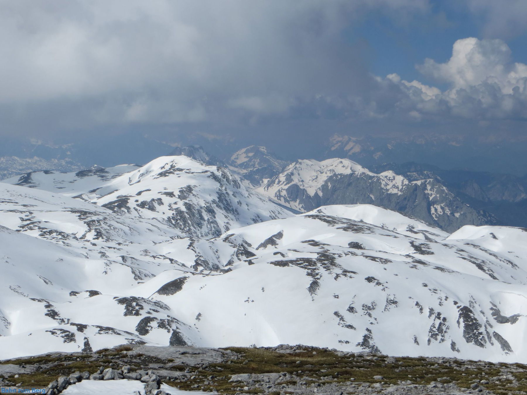 Blick vom Hochschwabgipfel nach Westen.