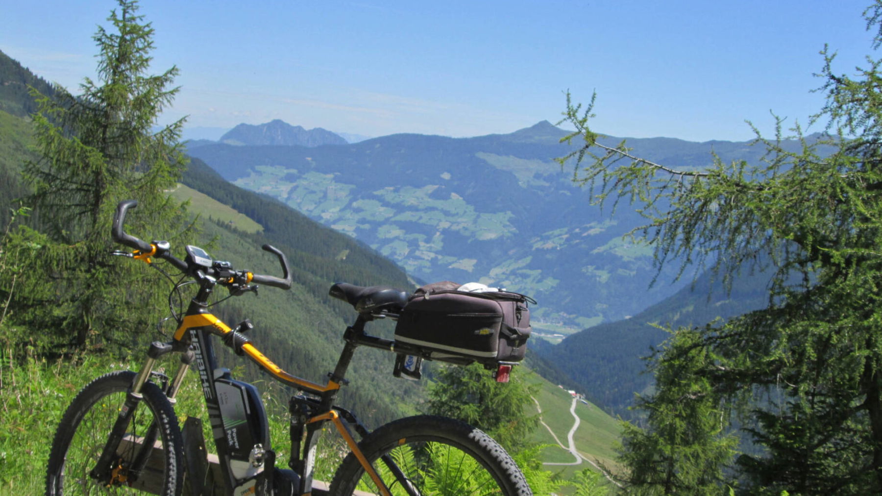 Ausblick auf Jausenstation und Abzweigung dorthin