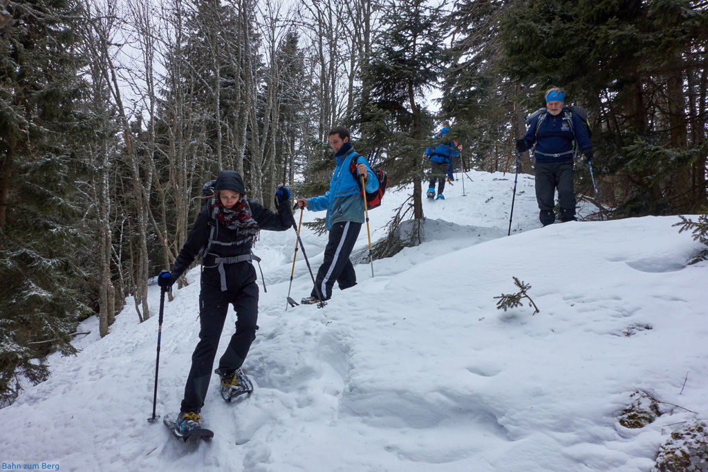 Abstieg am Grat entlang nach Osten.