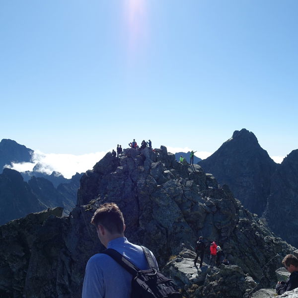 Um 9:00 am Rysy in der Hohen Tatra