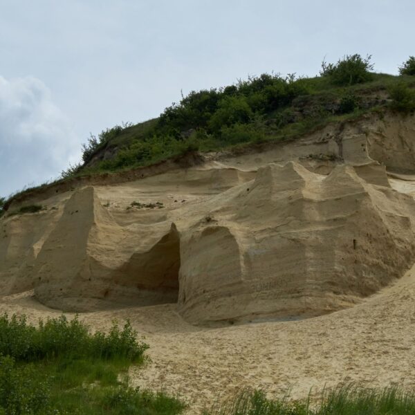 Der Sandberg bei Bratislava ist Teil des Devínska Kobyla.