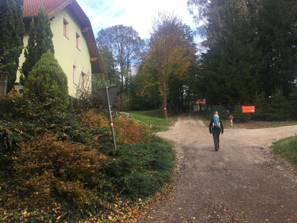 Wanderstart in Rekawinkel. Foto Veronika Schöll