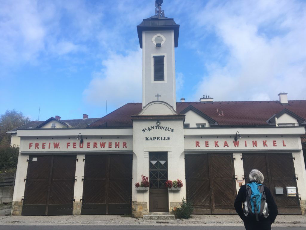 Feuerwehrhaus Rekawinkel. Foto Veronika Schölll