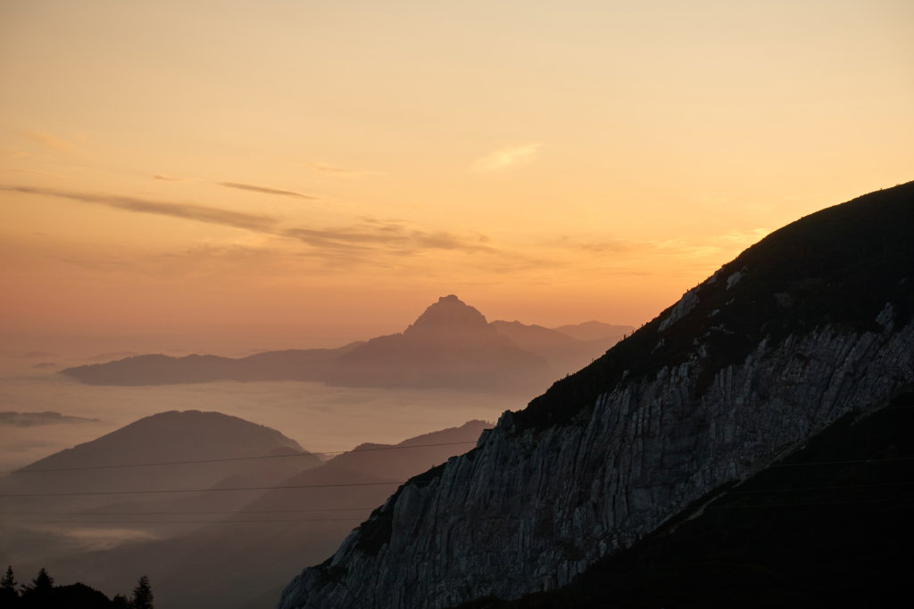 Sonnenaufgang über dem Traunstein. Foto: Martin Heppner