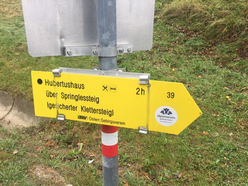 Wegweiser zum Hubertushaus