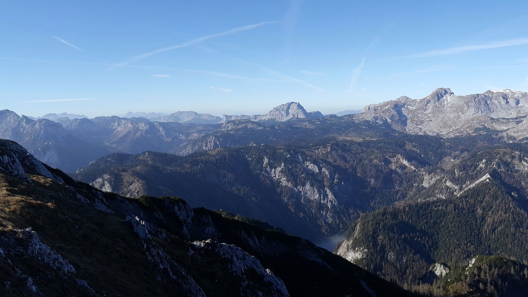 Aussicht vom Gipfel der Meßnerin