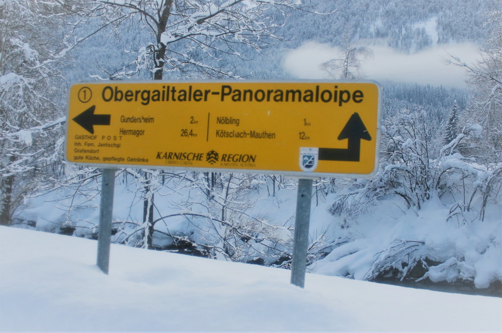Wegweiser Panoramaloipe. Foto: Birgit Frank