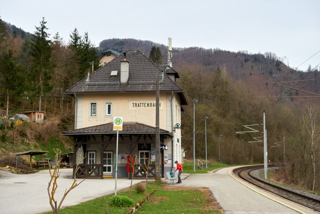 Bahnhof Trattenbach. Foto Martin Heppner