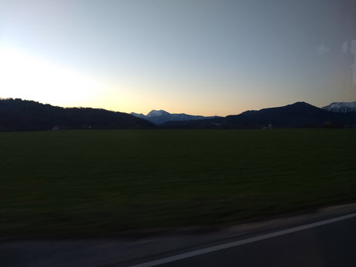 Anfahrt im Bus. Foto: Nikolaus Vogl