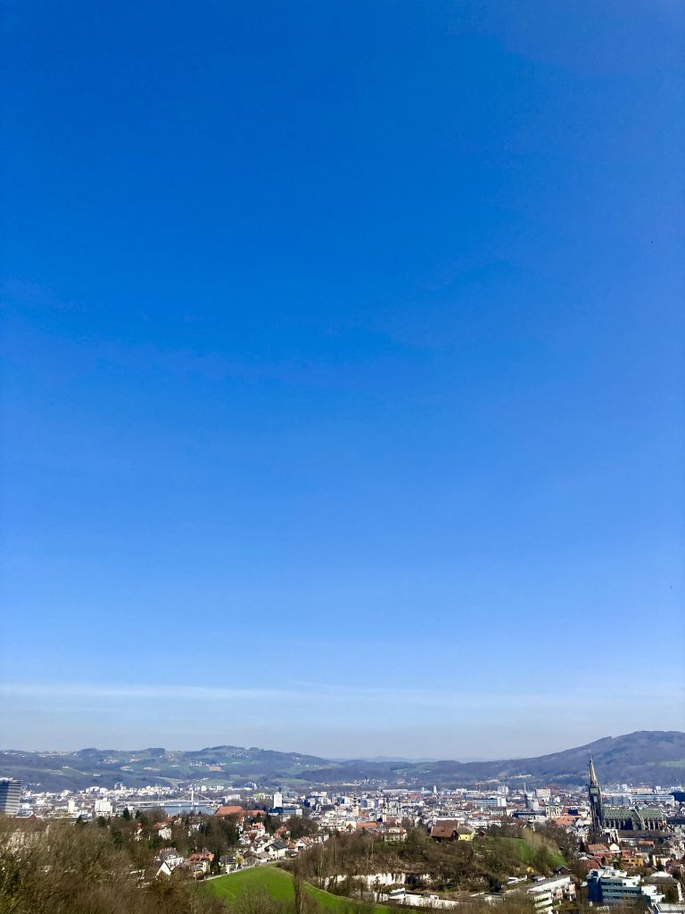 Himmer über Linz. Foto: Stefan Hochhold