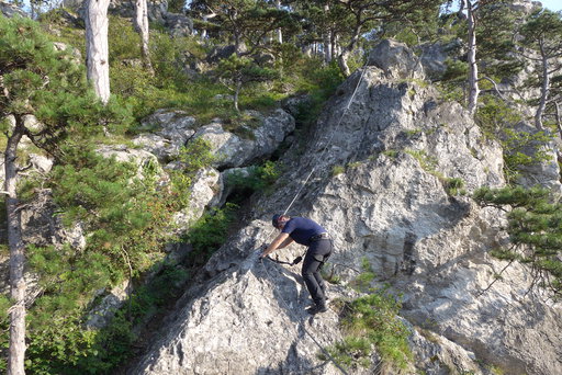 Oberhalb der Seilbrücke 2. Foto: Alpenverein Edelweiss
