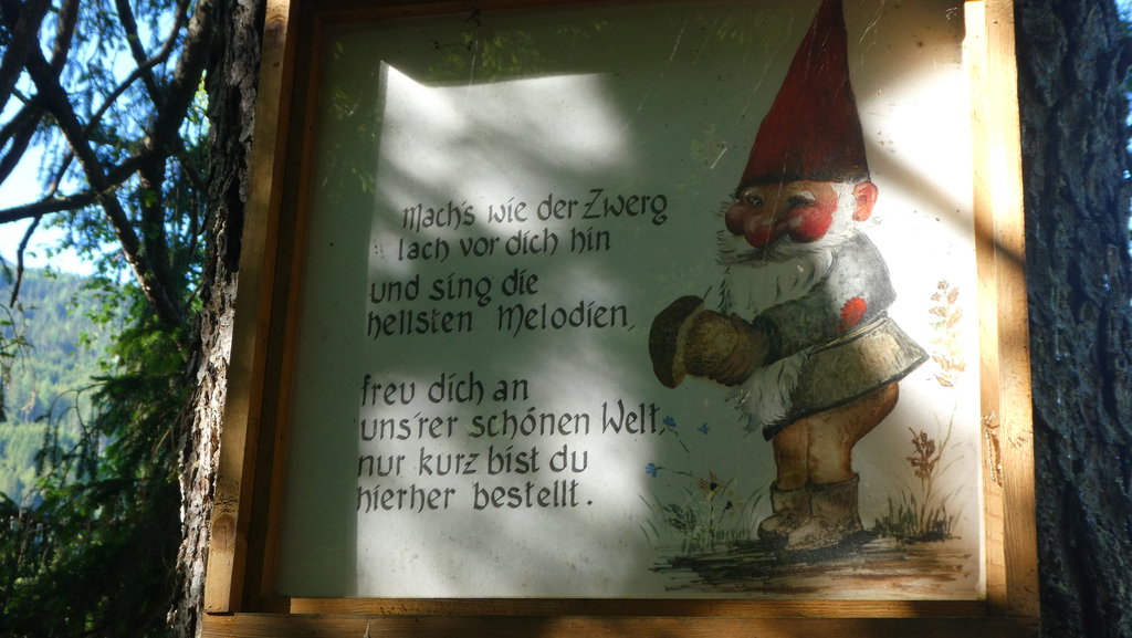 Ein Zwergenspruch. Foto: Karl Plohovich