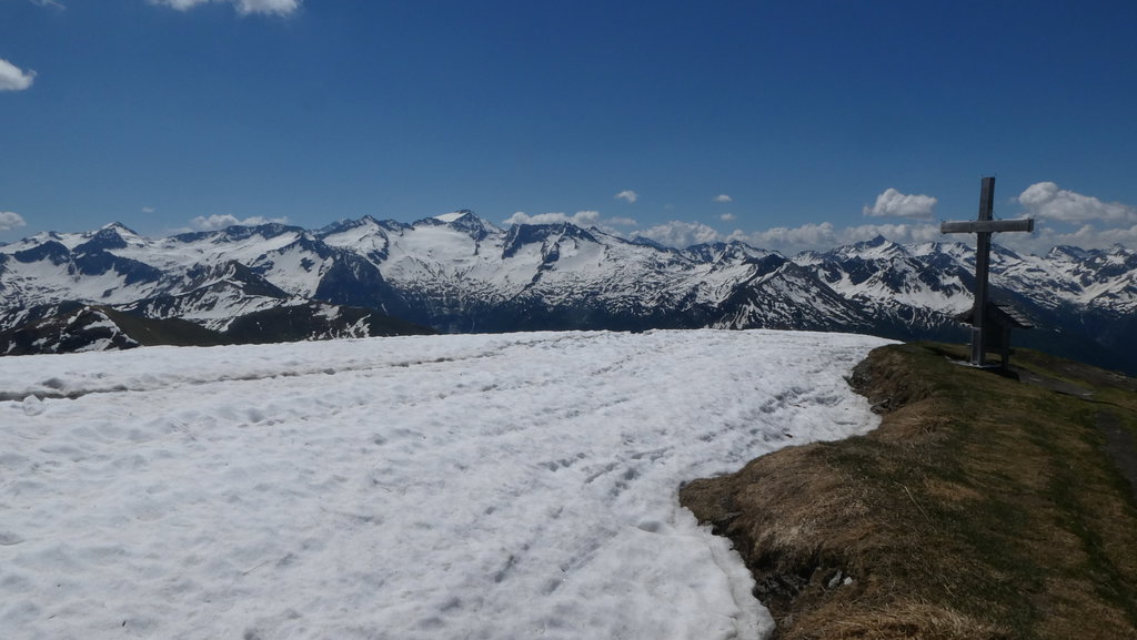 Gamskarkogel; Bildmitte: Ankogel. Foto: Karl Plohovich