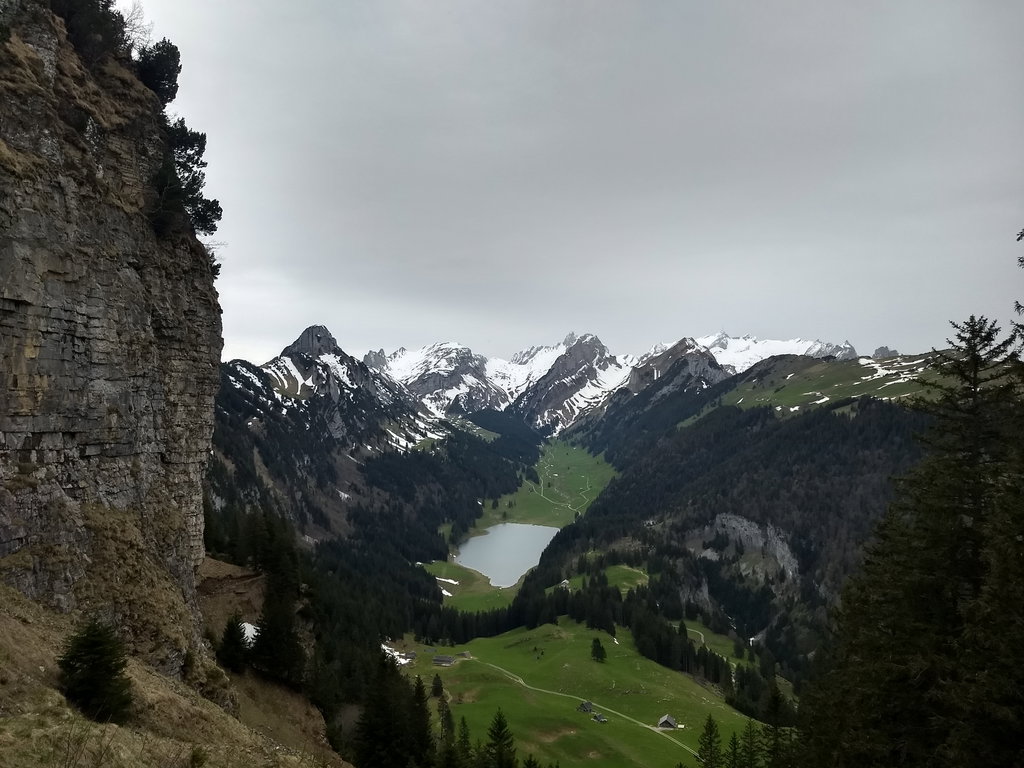 Sämtisersee und Säntis. Foto: Nikolaus Vogl