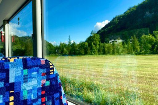 Das letzte Stück im Bus zum Almsee. Foto: Stefan Hochhold