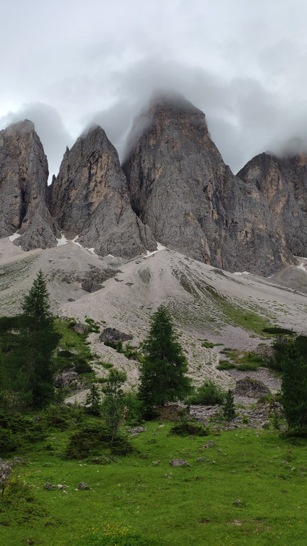 Am Adolf-Munkel-Weg. Fotos Birgit Matzinger
