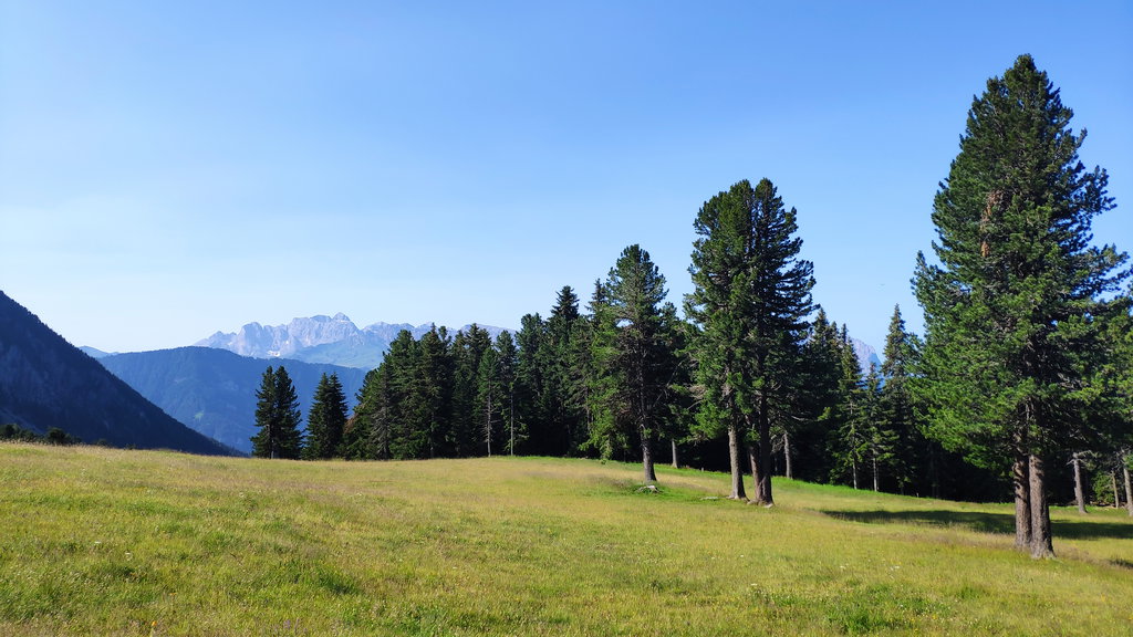 Panorama beim Abstieg nach Klausen. Foto Birgit Matzinger